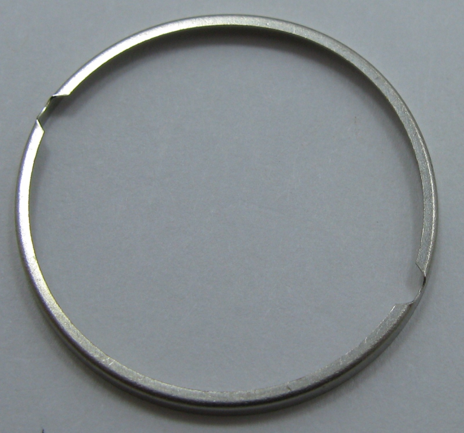 ETA 2878, 2879 watch movement part 145 one / 1 x dial support