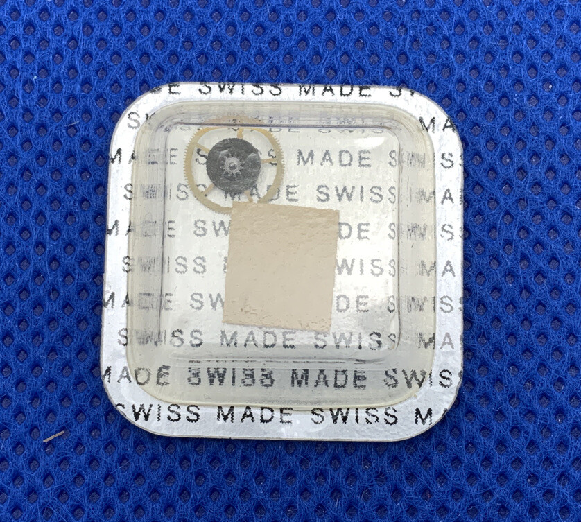 Omega 1250-9015 210/1319 Third Wheel. Sealed. New Old Stock. 18-03 L