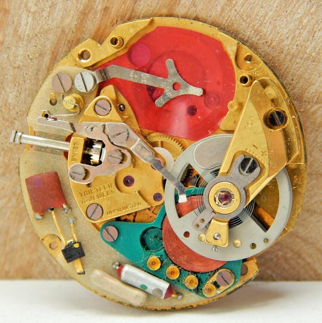 Vintage Wyler 13 jewel men’s electromechanical wrist watch movement with date