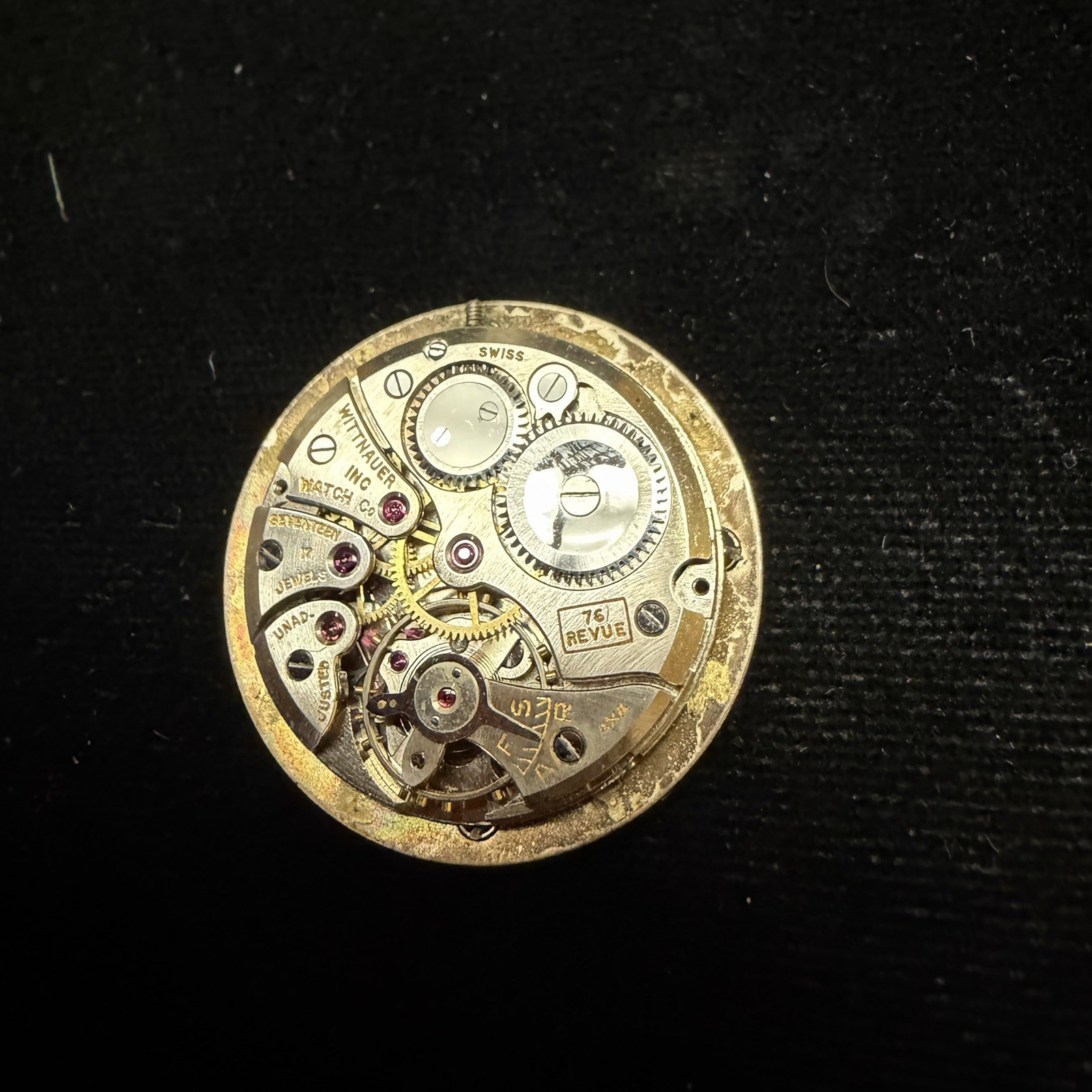 WITTNAUER SWISS MADE WRIST WATCH MOVEMENT & DIAL 17j AXA 76 Revue Parts Repair