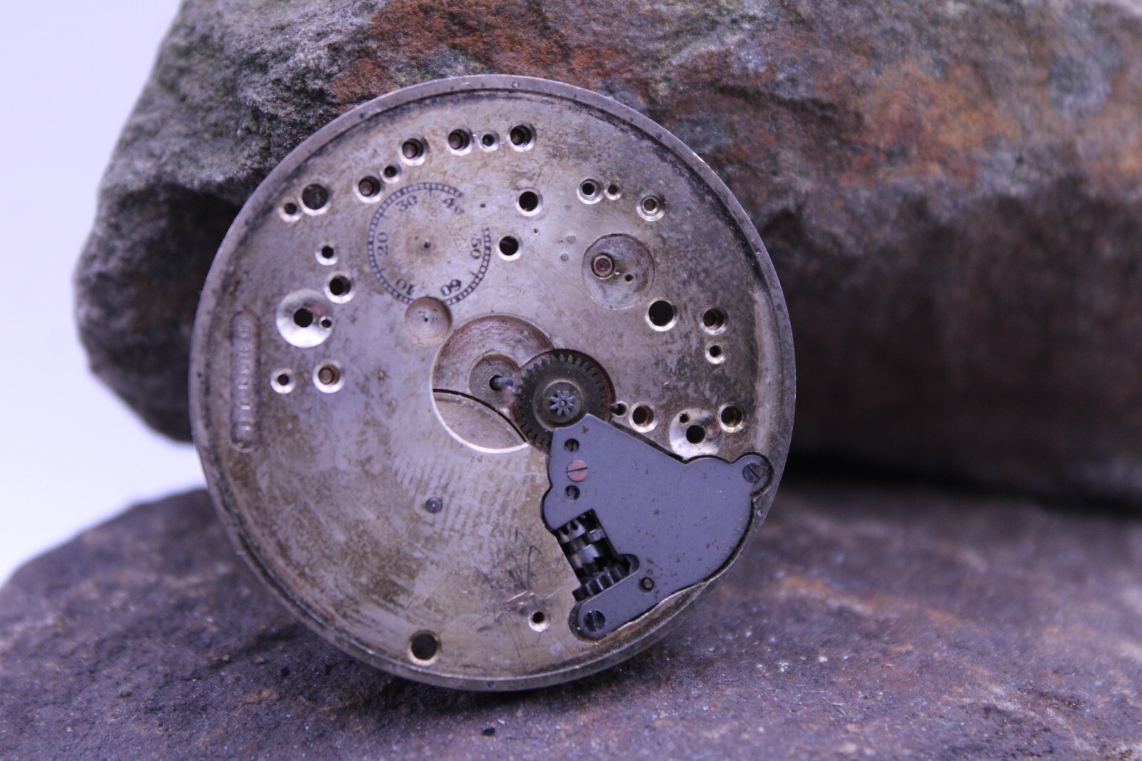 GOTHAM 6j CAL 38 SWISS POCKET WATCH MOVEMENT 39.6mm FOR SPARES OR REPAIR (A14)