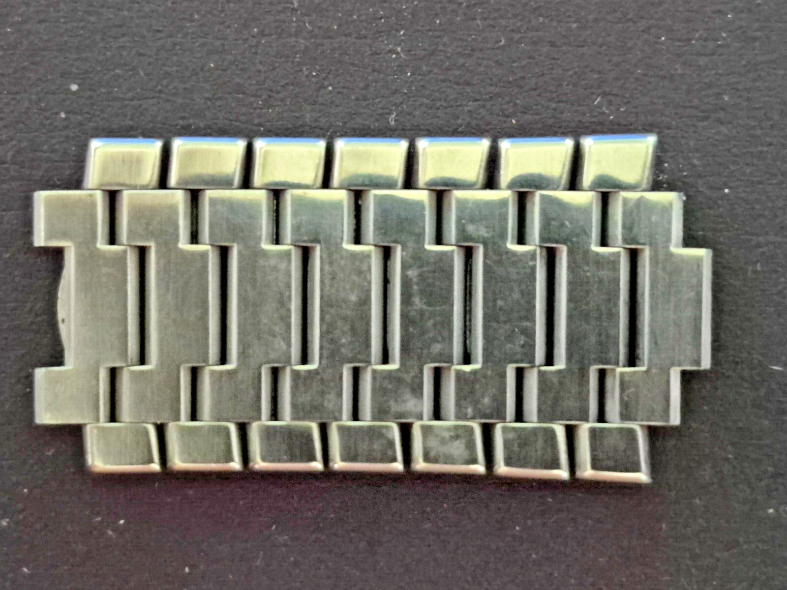 EBEL Classic Wave 7 Link Steel & Gold Segment for bands found on 21mm lug cases
