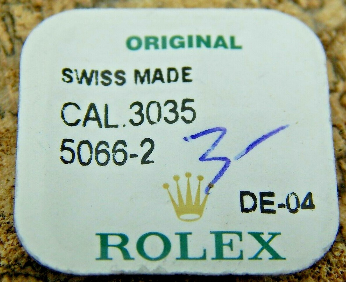 Brand New Rolex Watch part 3035-5066-2 Sealed Oscillating weight clip 3030