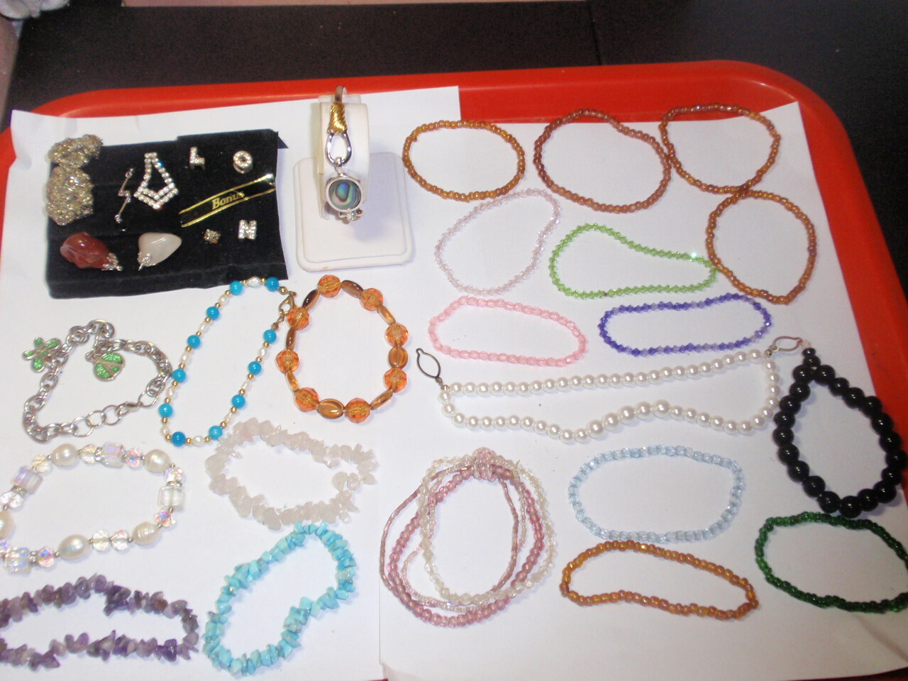 Vintage Jewelry Lot ~22pcs Hand Bracelet , Natural Crystal Pendant &More #HMS 89