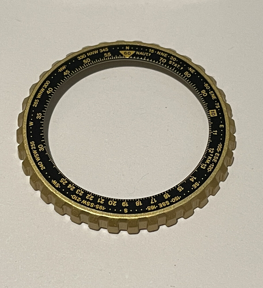 New Genuine Seiko Yellow Gold Tone Plastic Rotating Bezel Part 8631-5924