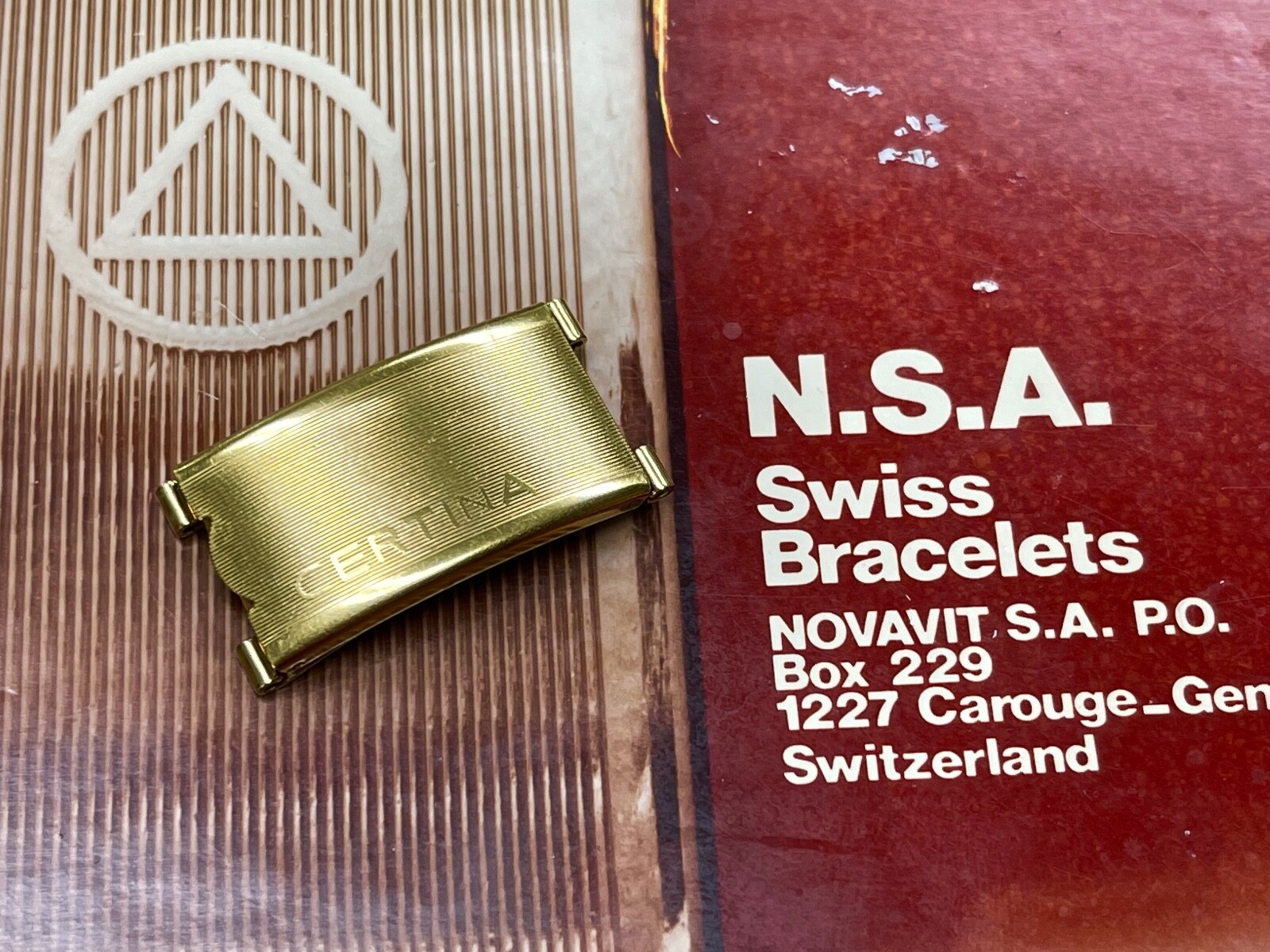 Vintage Certina NSA watch bracelet clasp New Old Stock 10mm opening yellow gold