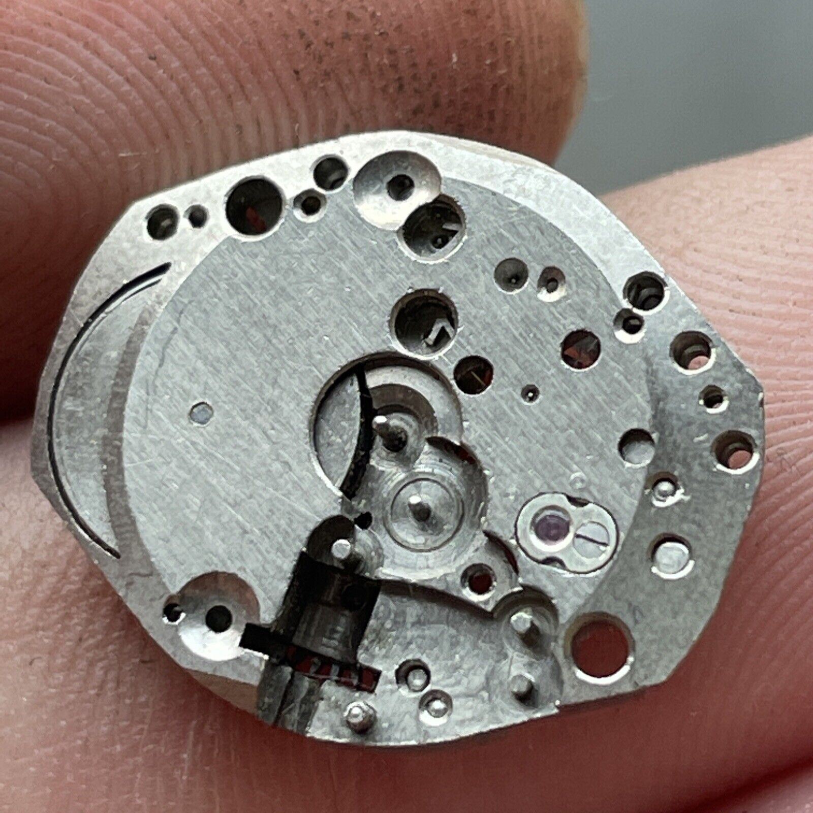 VTG Empire Watch Co. 7 Jewels Swiss Unadjusted Movement PARTS