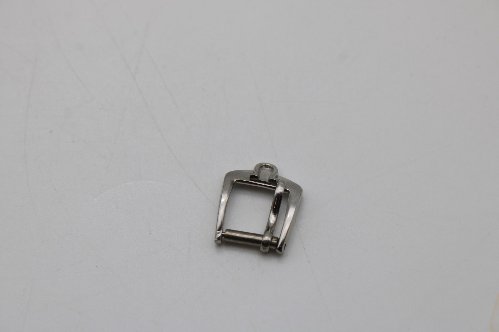 OMEGA SILVER COLOR LADIES WRIST WATCH LEATHER BAND BUCKLE 9.0mm (FE)