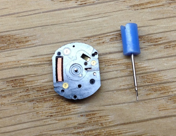 Seiko Y150 Quartz Watch Movement – WORKING – N.O.S