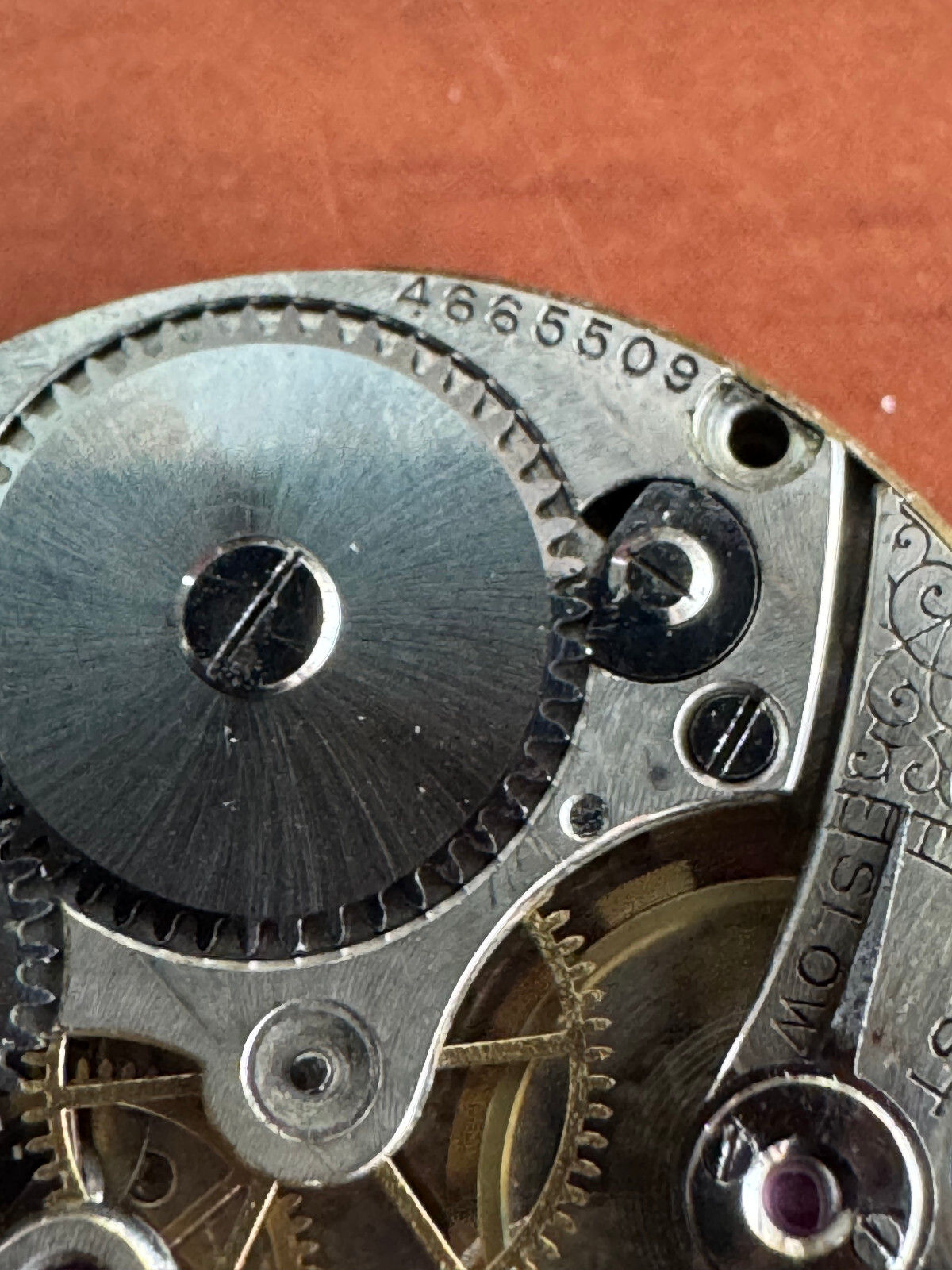 VINTAGE 0 SIZE TAVANNES POCKET WATCH MOVEMENT FANCY DIAL 15 JEWEL KEEPING TIME
