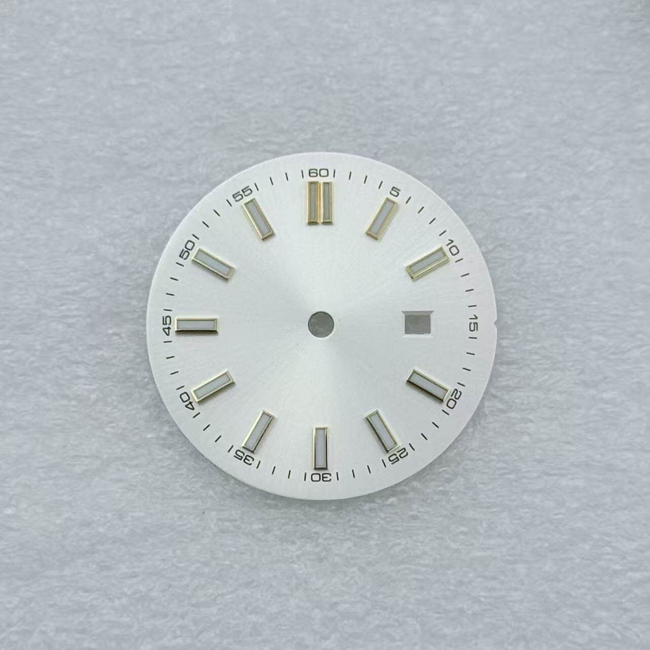 Women’s NH05 Dial 24.5mm Index Markers Green Luminous Fit NH05 Movement watch