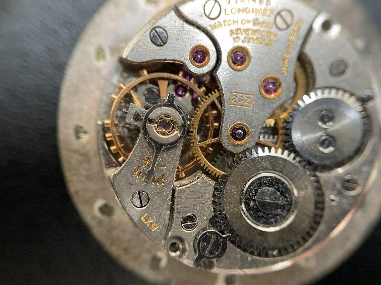 Vintage Longines 23Z 17 Jewels Watch Movement Dial. FOR PARTS. CL43