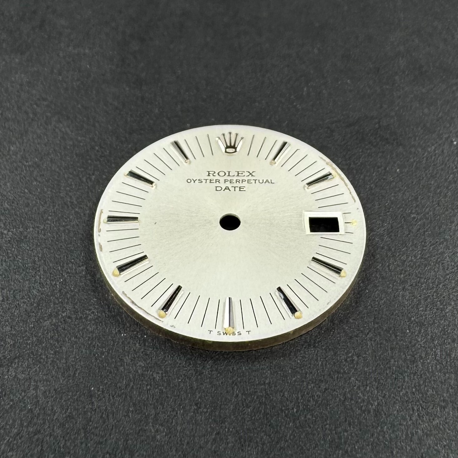 AUTHENTIC ROLEX LADIES 26MM DATE SILVER WHITE GOLD INDEX DIAL 69174