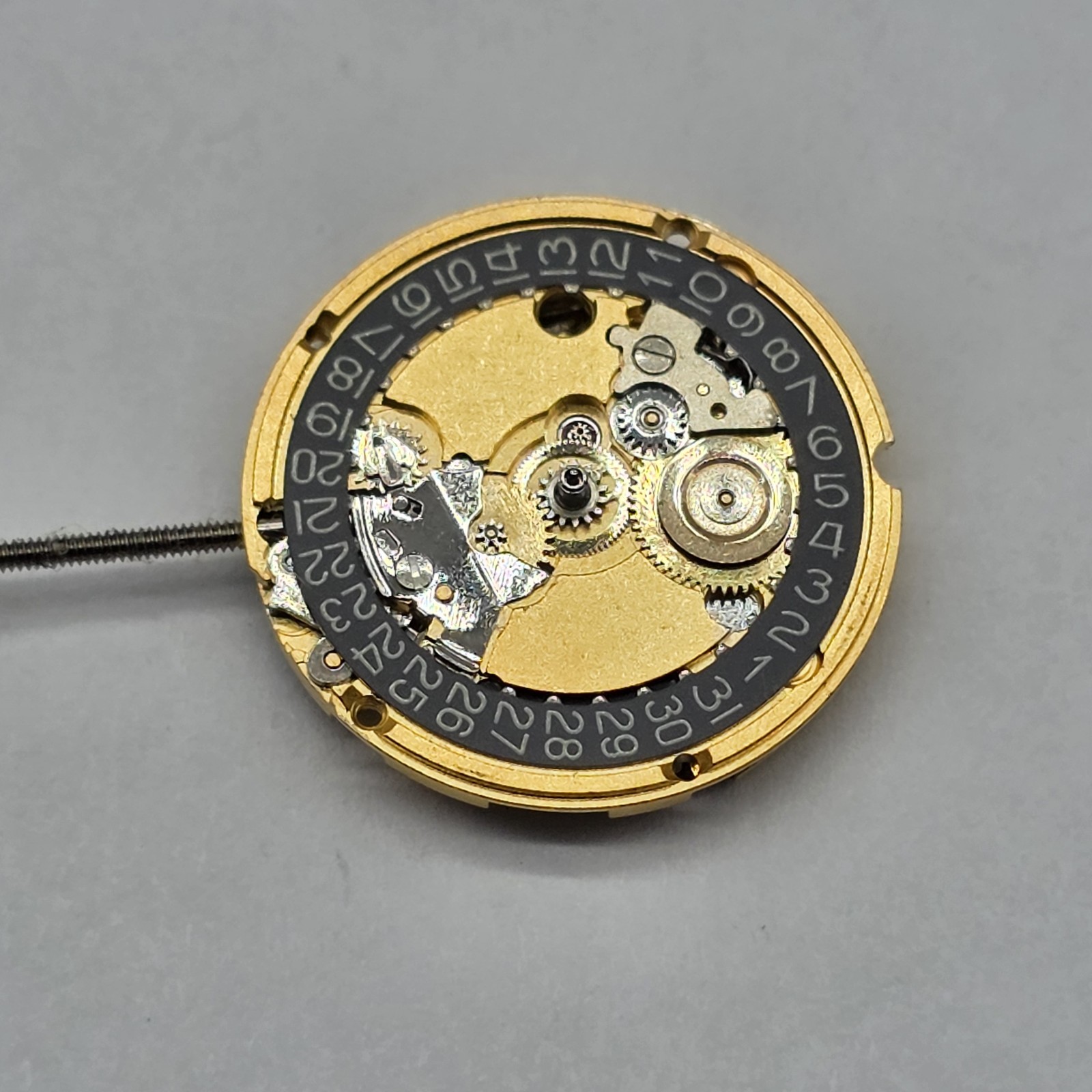 10 Tag Heuer Watch Movements Swiss V8 7 Jewels 17mm Parts Or Repair #S33