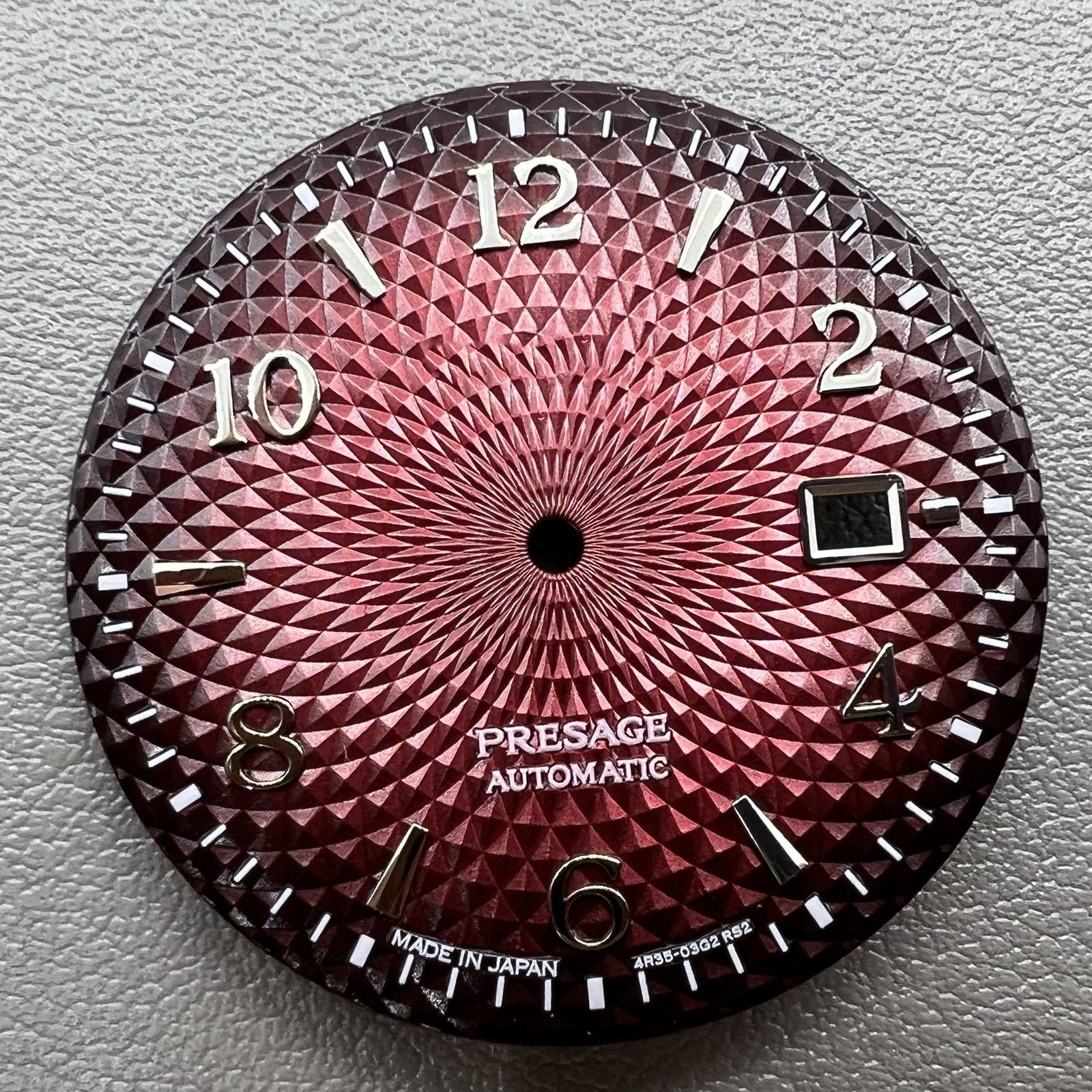 Red 35mm Silver Gradual Nail Datejust Watch Dial No Lume for NH35 NH36 Movement