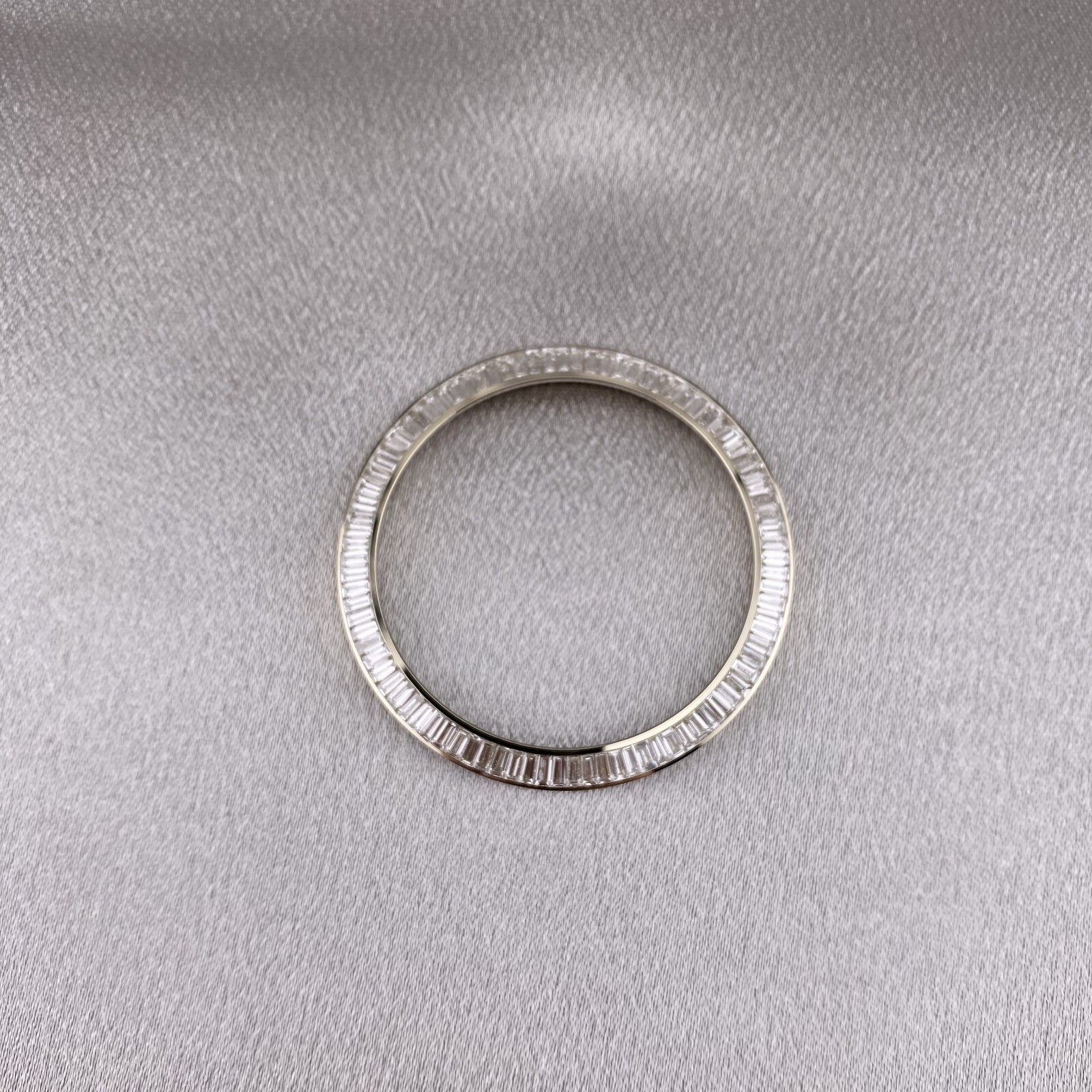 Rolex 3.50CTS.SkyDweller Custom LAB DiamondsBezel 18kWhiteGold REF.326939/326934