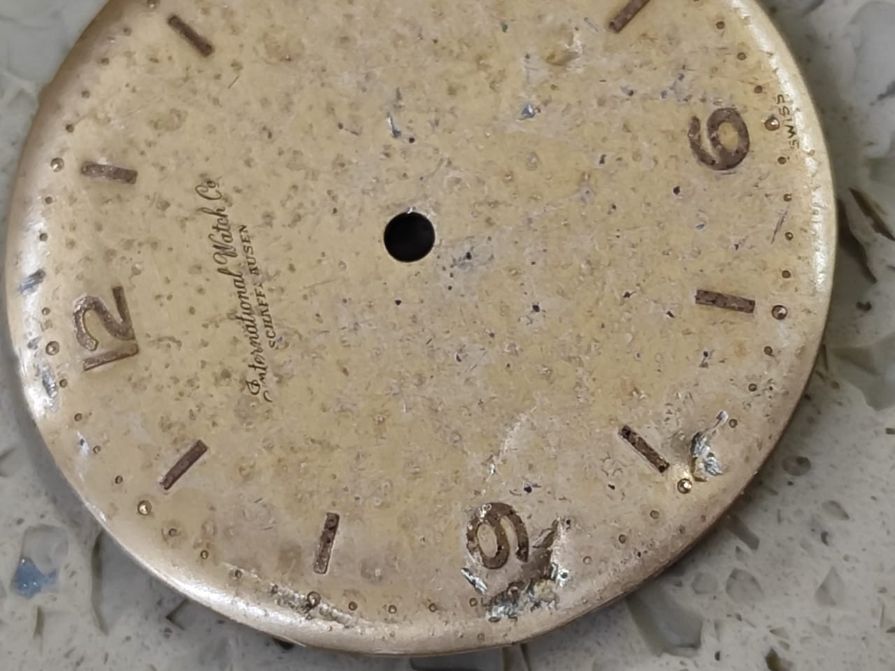 Vintage IWC Schaffhausen Cal C 89 Part Dial gold 30.5mm Z