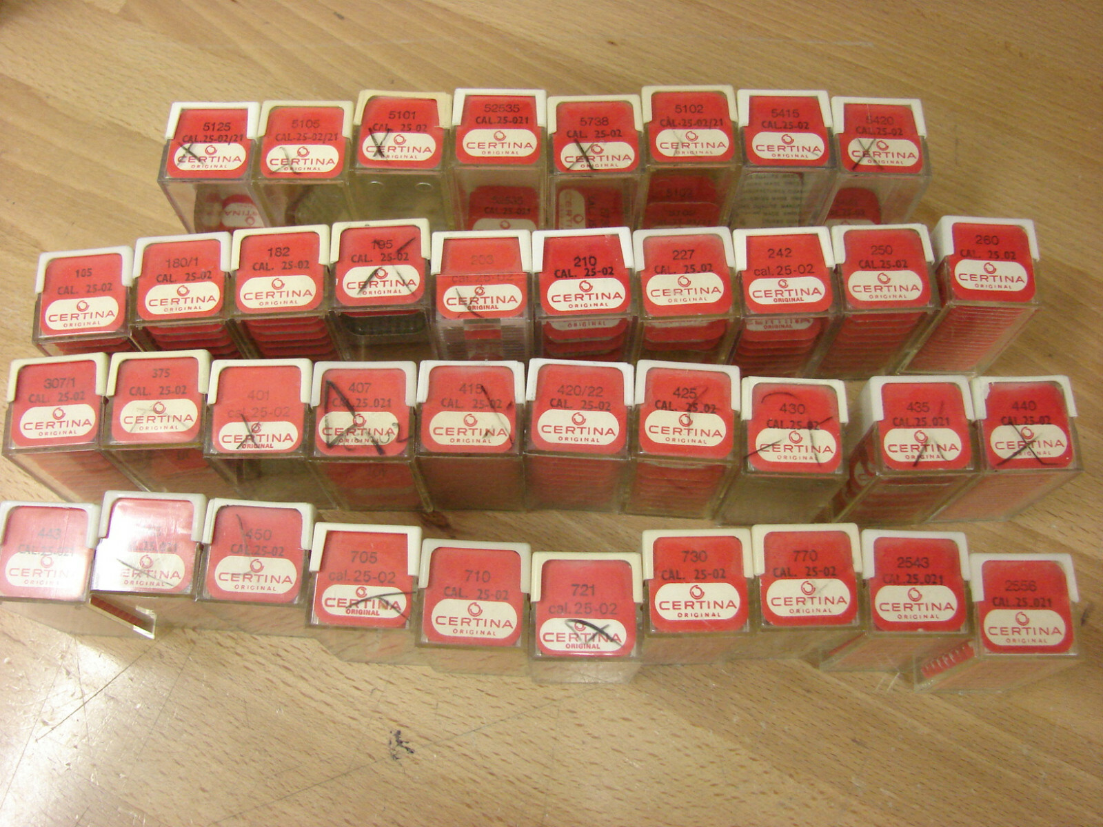 Certina 25-02, 25-021, ETA 2750, 2752 watch parts #401,203,443,445,2556,105,721+