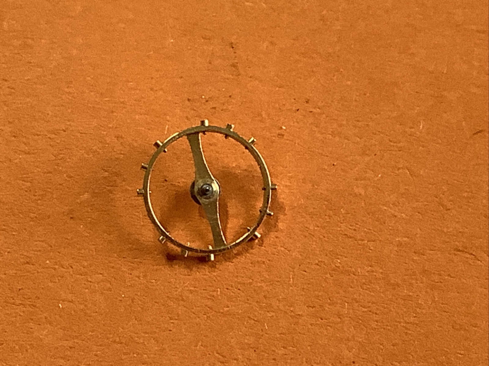 CLASSIC WATCH PARTS. REFURBISHED. WOSTOK 2209 WITHOUT HAIRSPRING Type 1 SCREWS