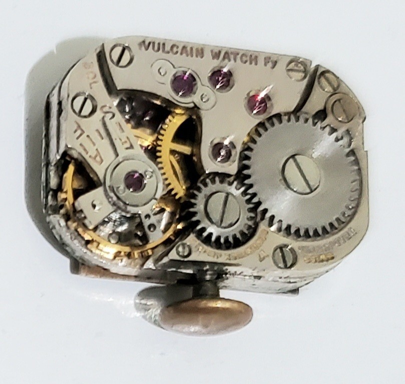 Wyler Special Vulcain 17 Jewels Ladies Watch Movement for Parts or Repair