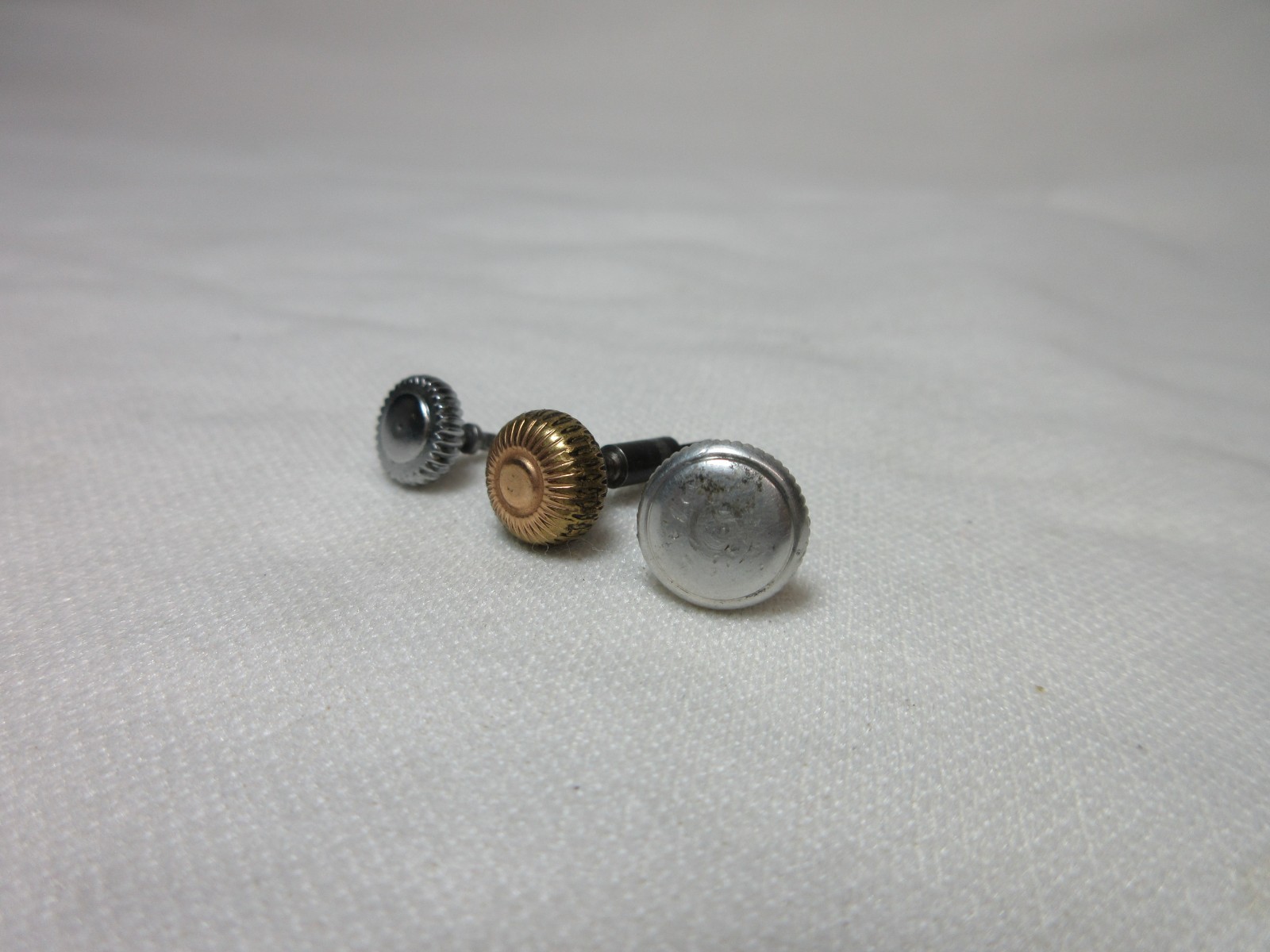 VINTAGE LOT OF POCKET WATCH CROWNS WATCHMAKERS REPLACEMENT PART #3