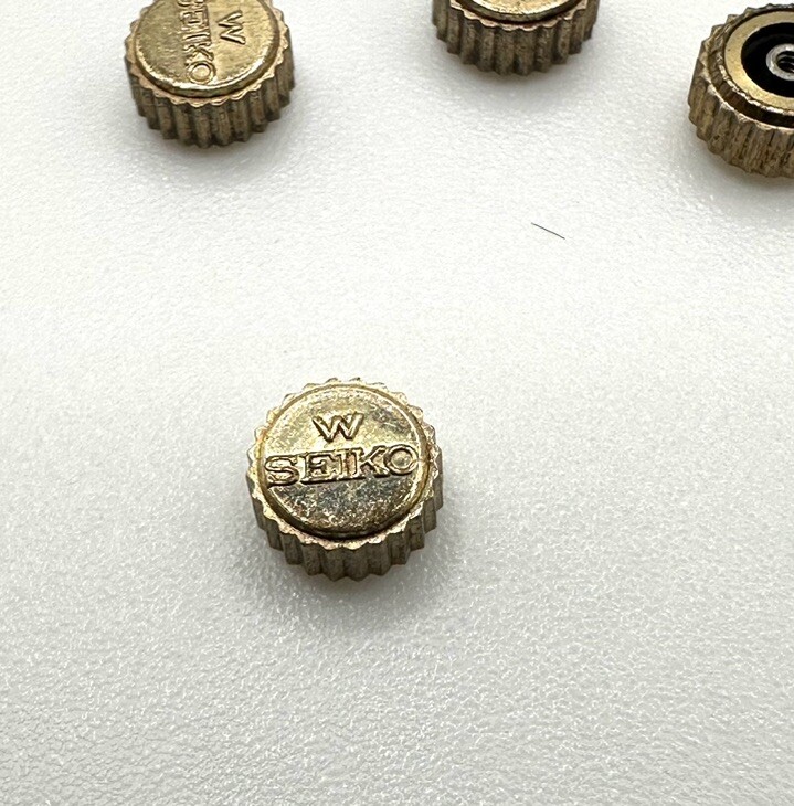 NOS Vintage King Seiko 5722-9000, 5722-9790 Yellow 5.5mm Crown Part 55W31NA1