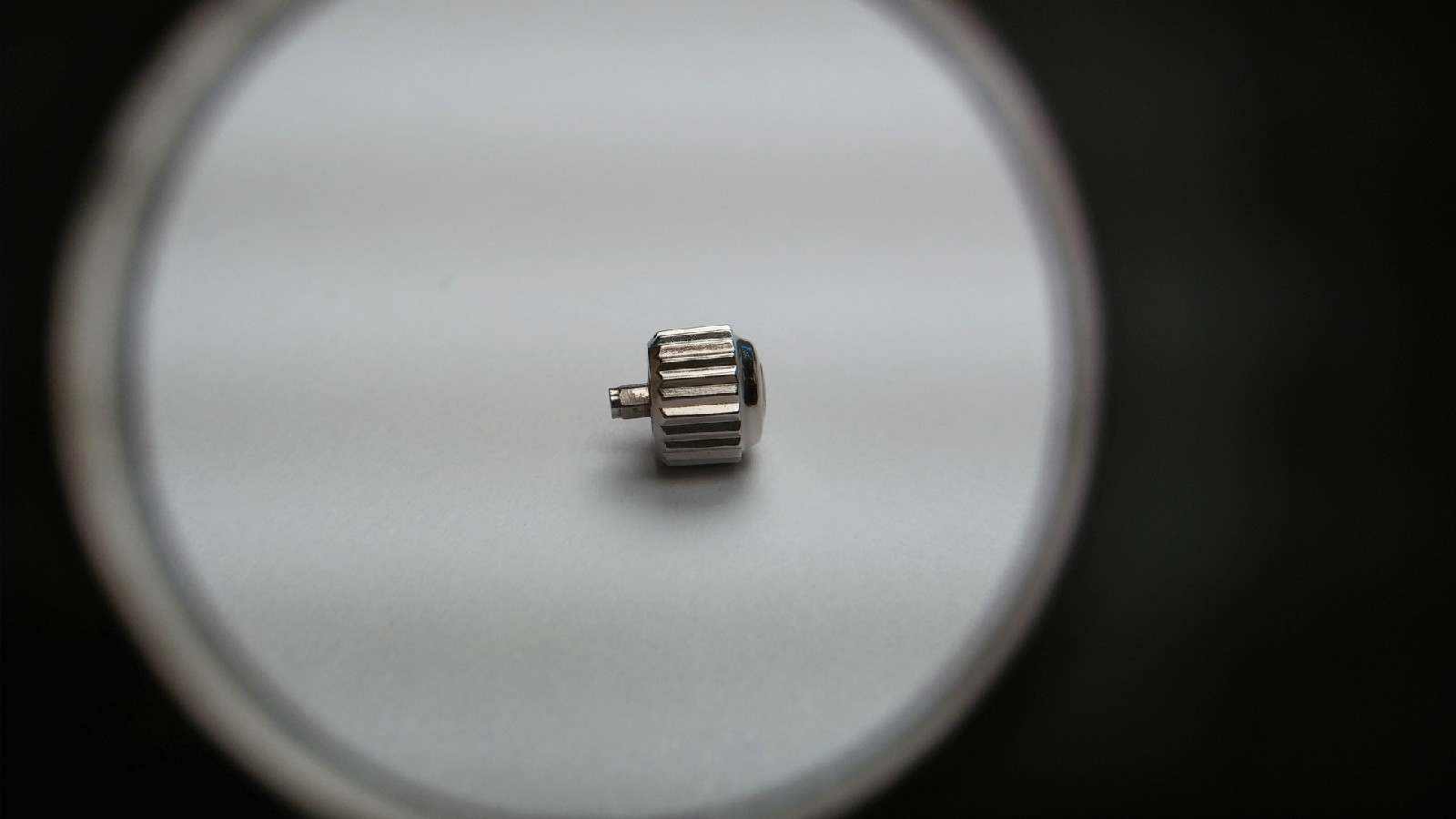 Omega Crown – S/S or Yellow (Gold Plated), SCREW TYPE-42147and2123. 5.5mm diamet