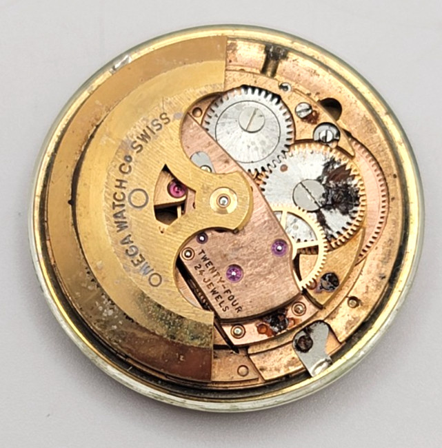 Omega Geneve CAL 565 Watch Movement and dial AS IS for parts or restoration