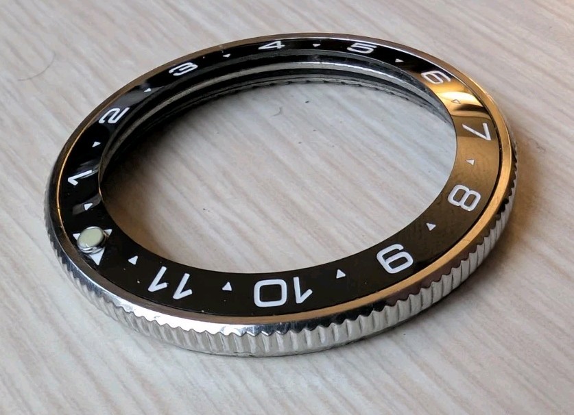 Seiko Rotating Bezel with Black Ceramic GMT Insert for SKX007 SKX009 (Preowned)
