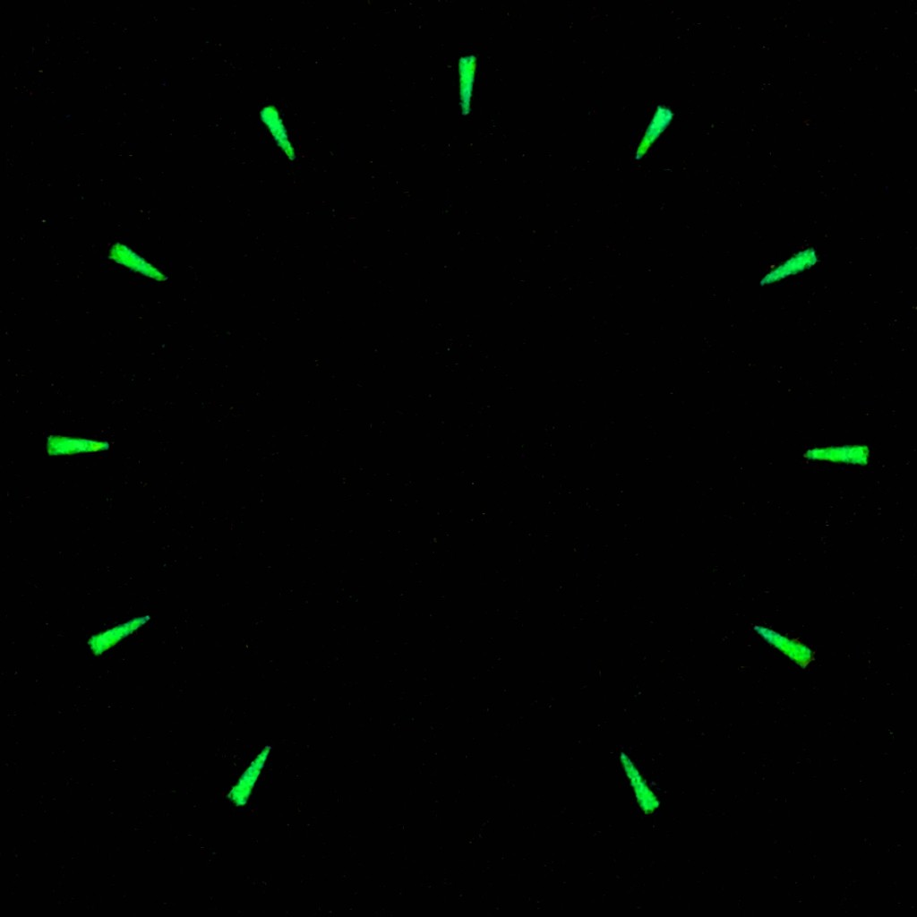 NH35 6 o’clock Date Window 33.5mm Watch Dial Green Glowing Watch Accessories