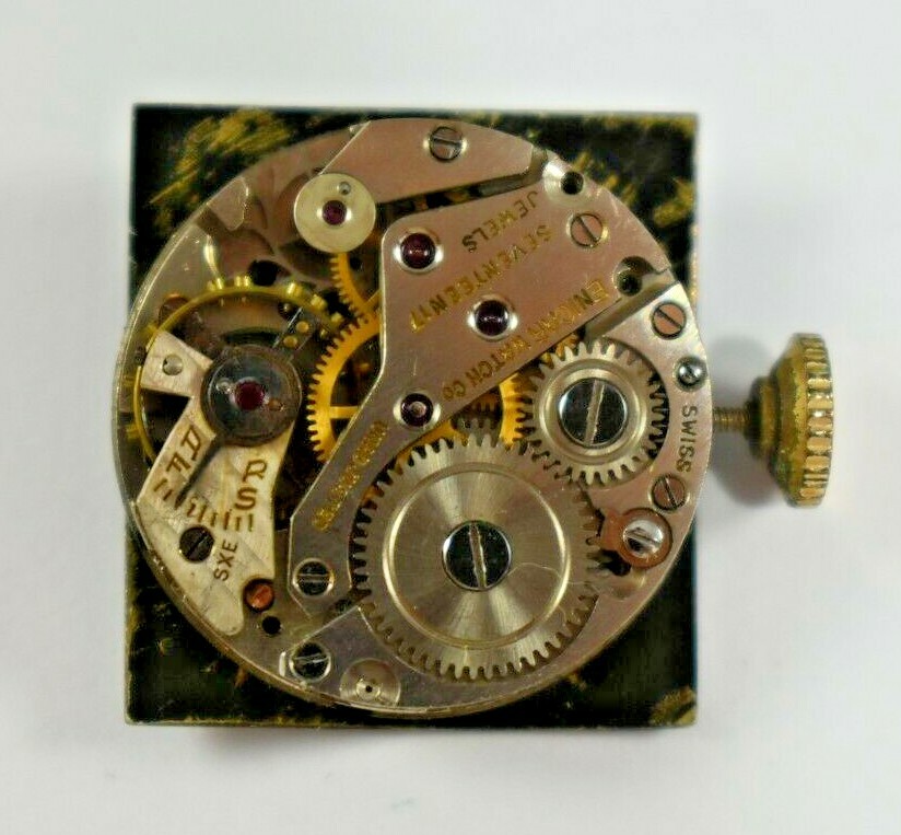 Vintage Swiss Made Enicar Manual Wind 17J Wrist Watch Movement lot.t