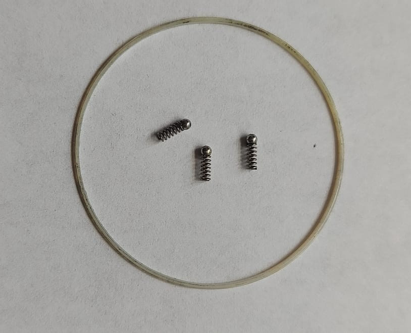 Genuine Rolex Bezel Retainer Gasket 39mm I-Ring + 3 Springs – Preowned