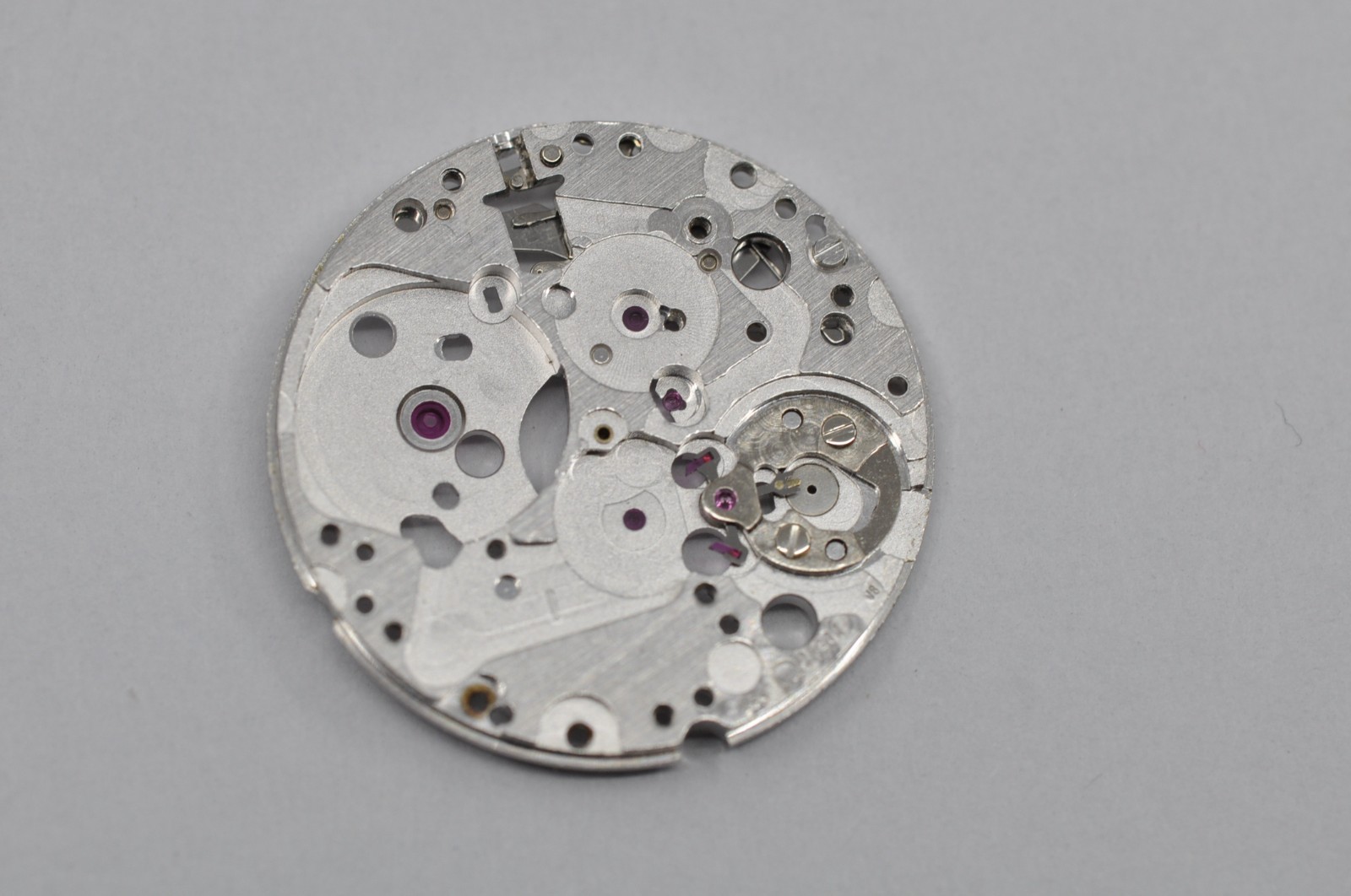 omega 2520 longines L595.2 ETA 2000-1 movement parts NOS Q45