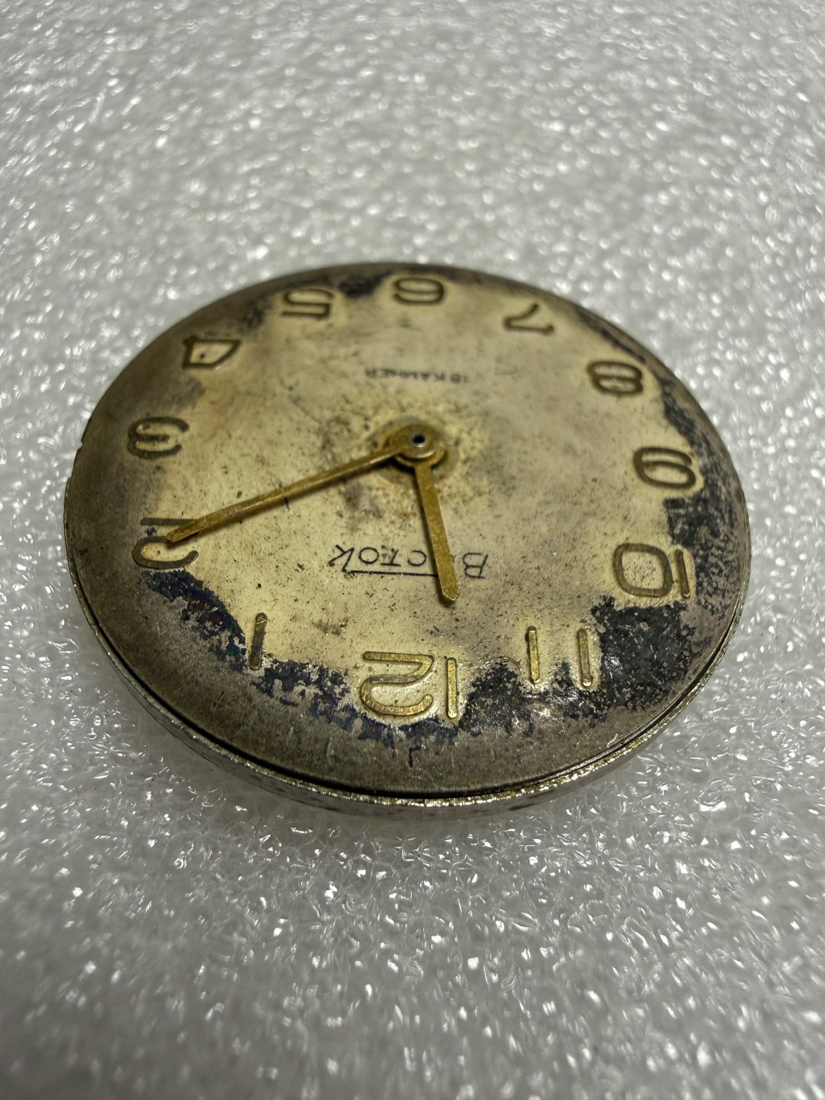 VINTAGE Vostok Wostok Cal. 2209 USSR SOVIET watch Movement. FOR PARTS