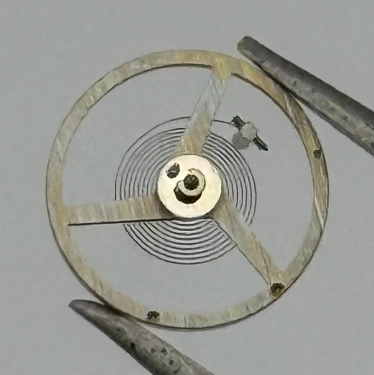 Felsa 4062 Balance Wheel Complete And Spring Renata Watch Movement Parts NOS