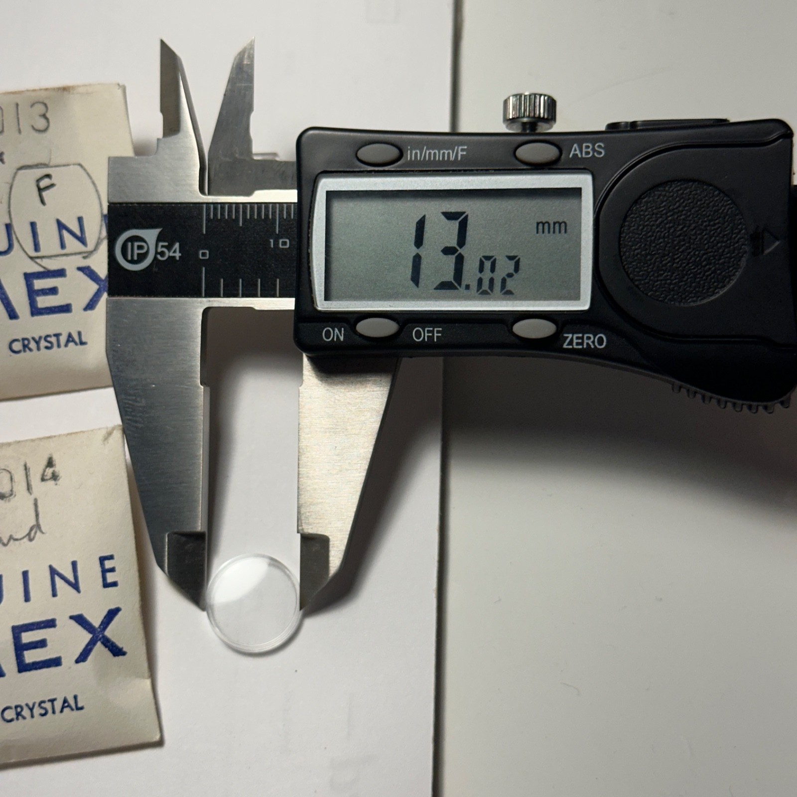 Genuine Timex NOS Fancy Crystal E014 Comp’t 14 Fits 54802365 54802366 54802367