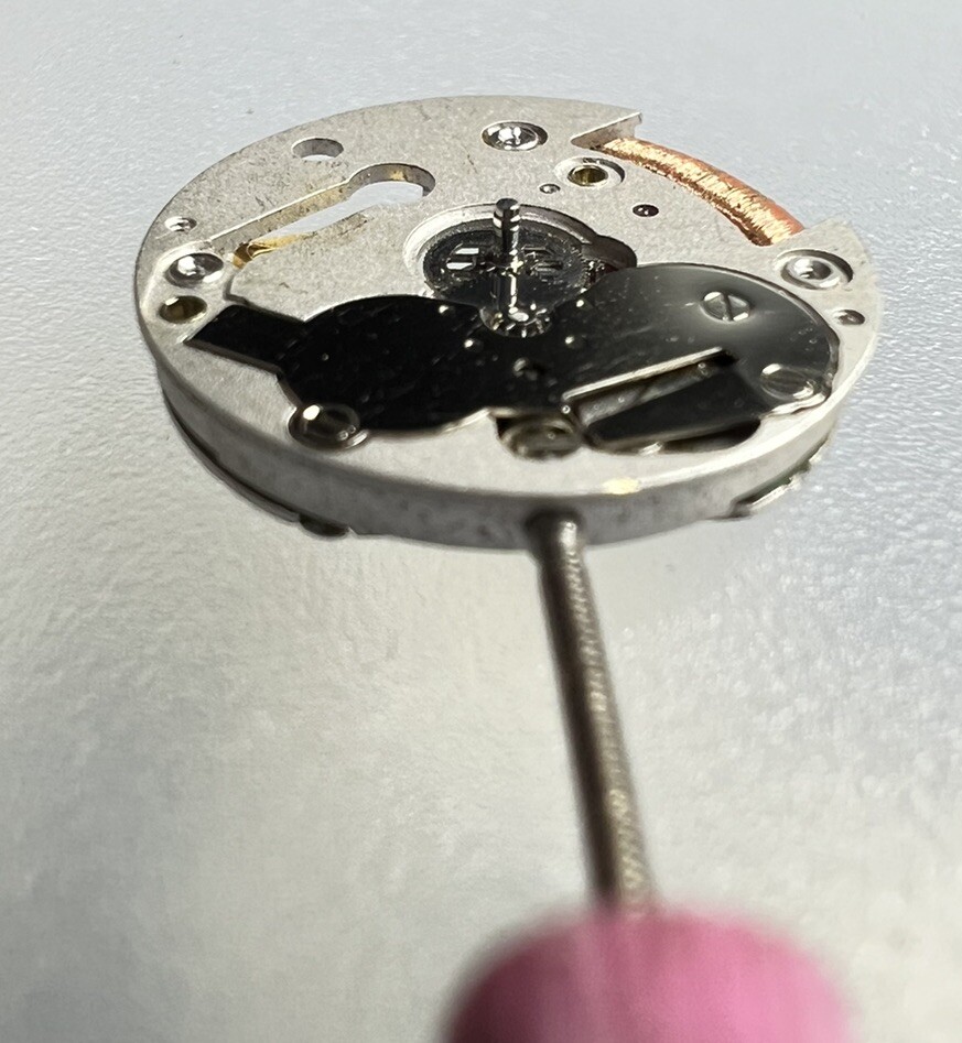 Original cartier quartz movement cal 157 Non working, parts repair project.