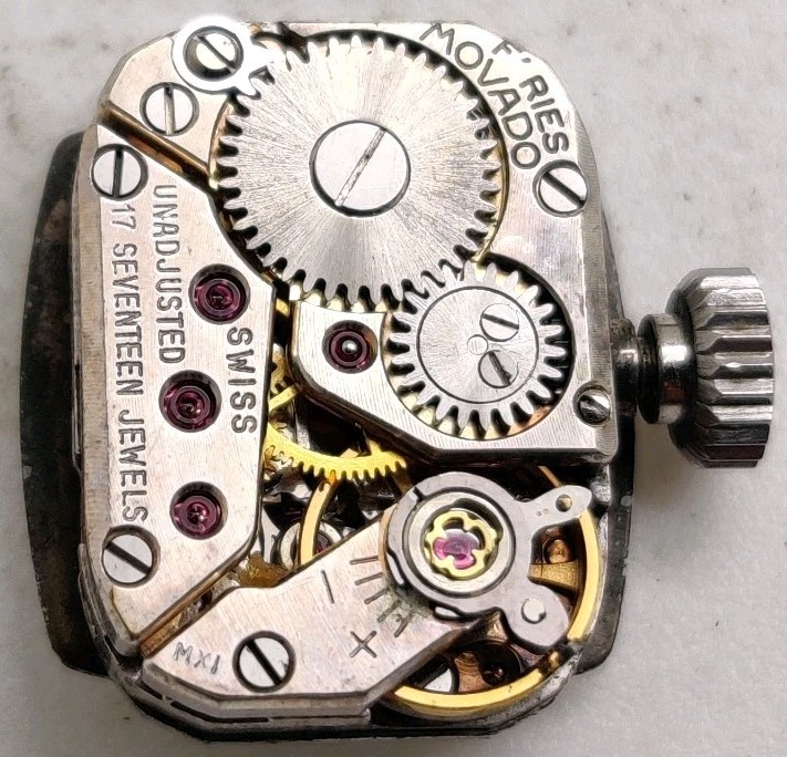 Vintage Movado Cal. 48 17 jewel watch movement Runs For Repair