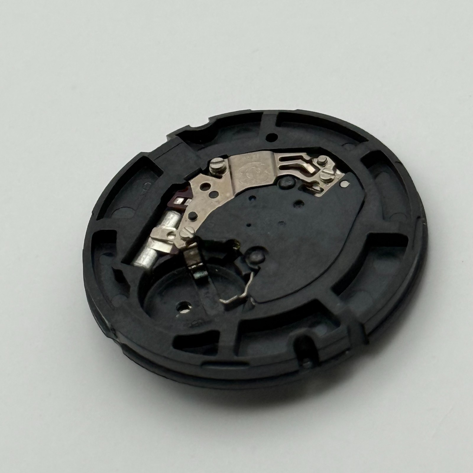 ETA 805.111 Watch Movement Running Quartz Swiss Parts Repair Spares 25.6mm