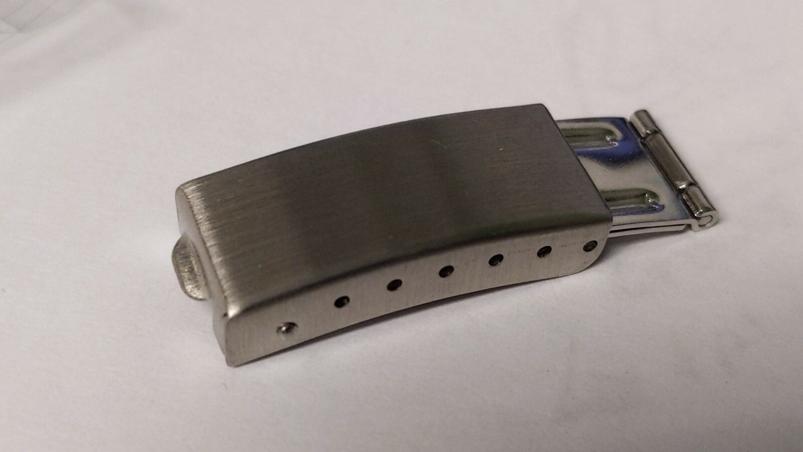 Unbranded BUCKLE WHITE/SILVER (Stainless Steel), approx 12mm at the widest point