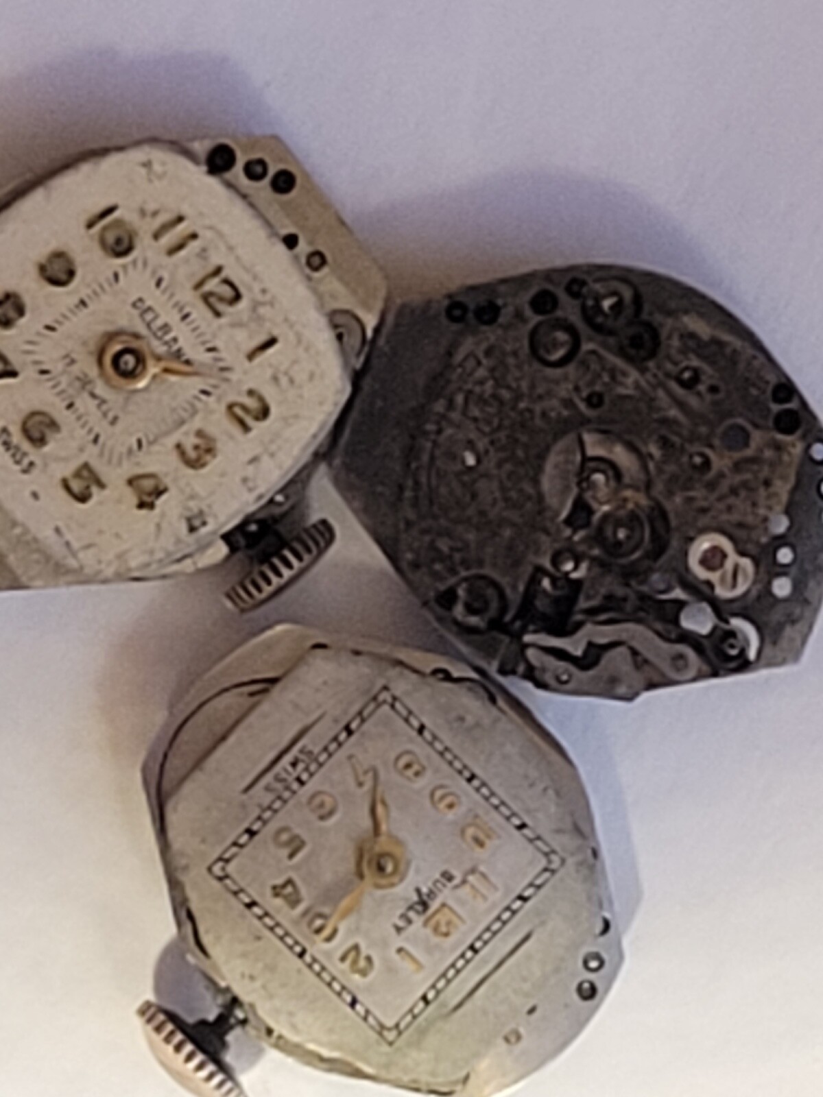 Two Unitas 190 movements plus one partial Unitas 190 movement.