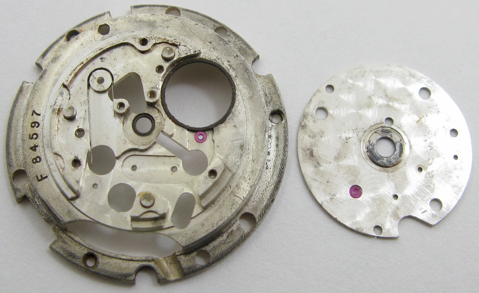 Rolex 645 … 18 jewels 6 adj. chronometer Watch Part: rusty automatic bridges