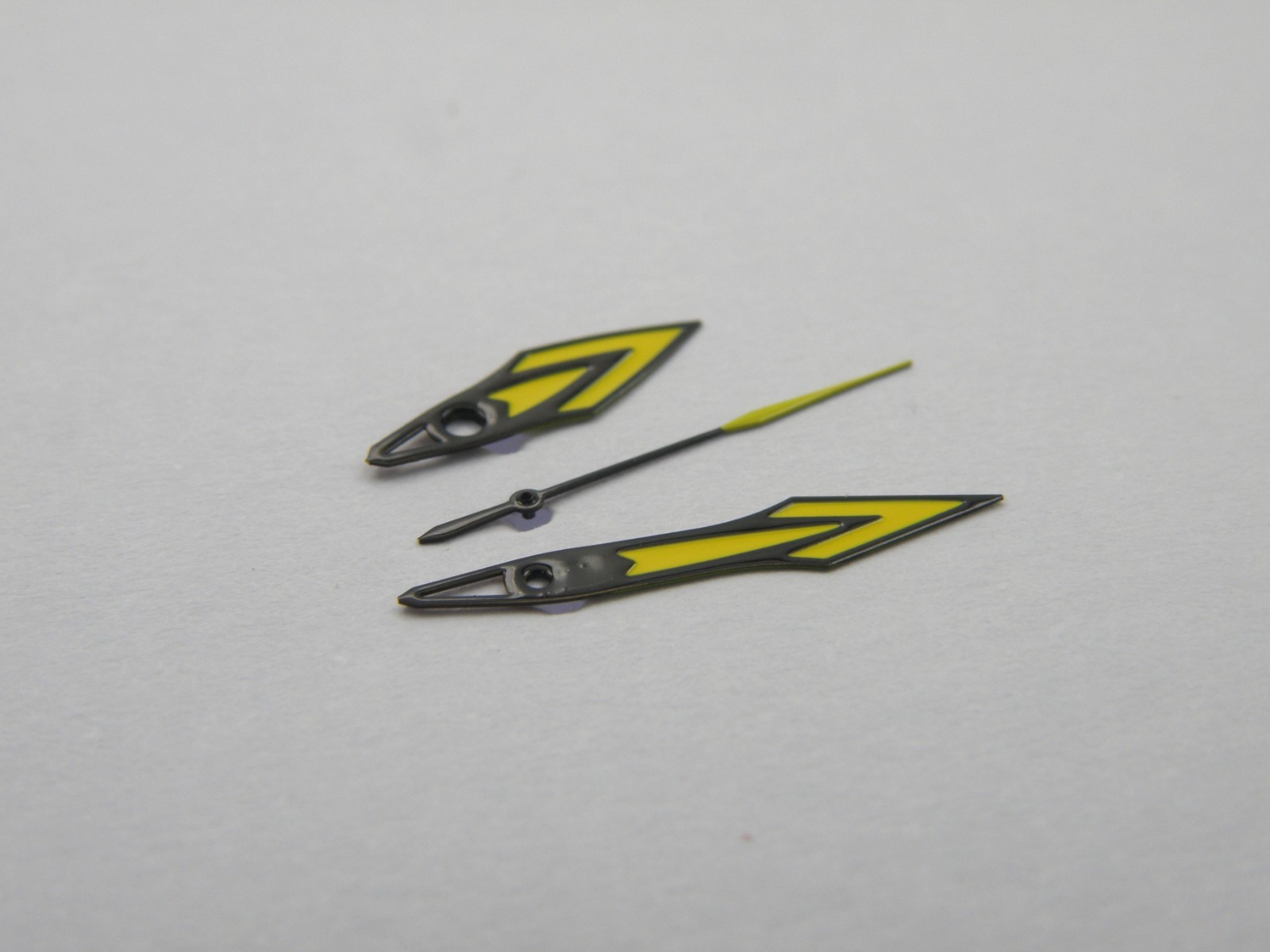 Watch Hand 3 Yellow/Black Arrow 120 / 70 / 20 ETA Quartz Hands