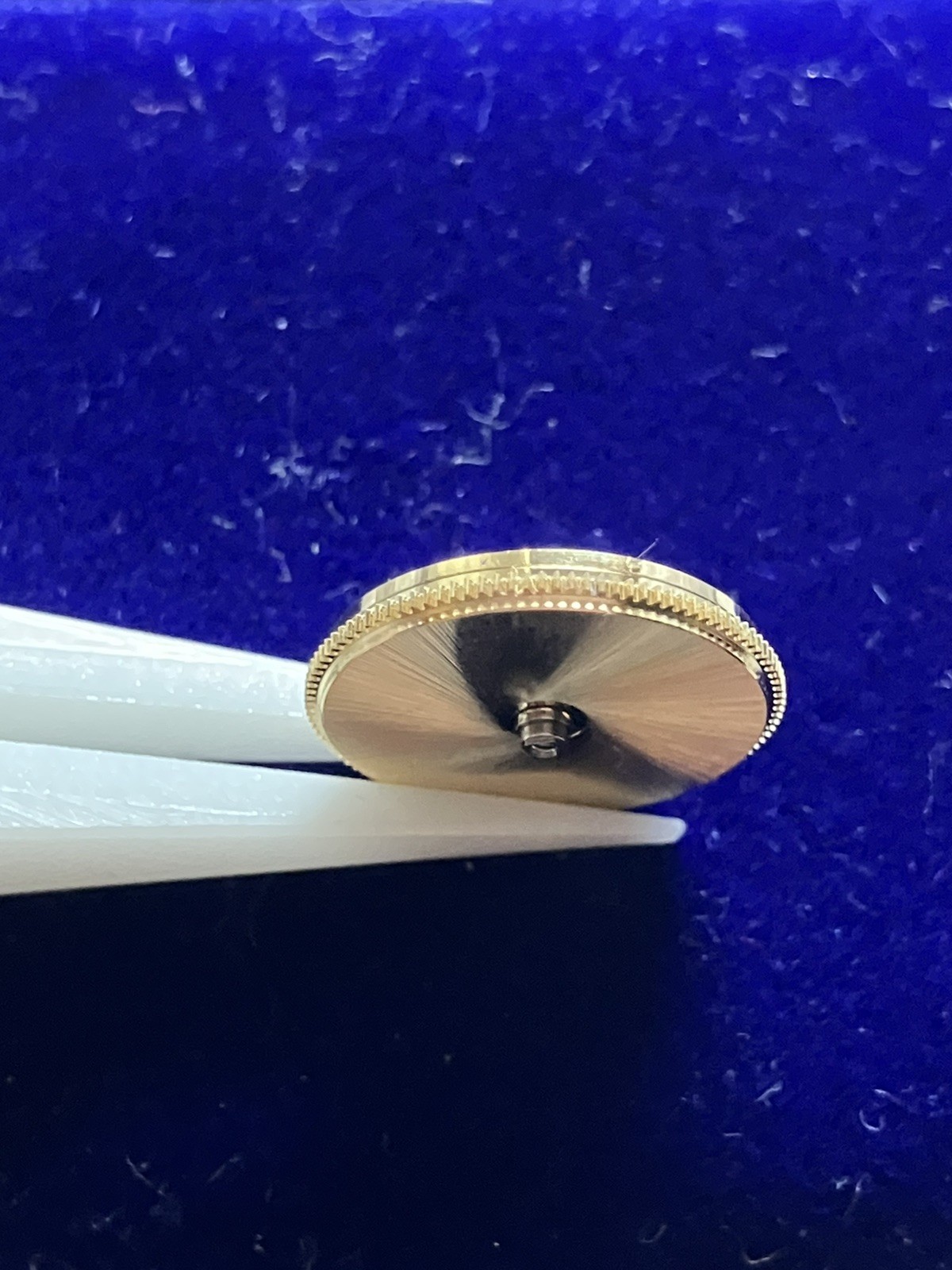 Genuine Rolex #3230-315 Barrel Complete. Never fitted