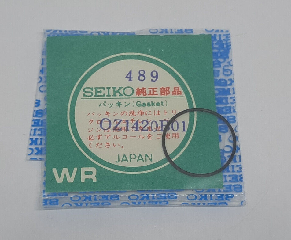 Genuine NOS Seiko Hatch Gasket OZ1420B01 for Seiko 0139