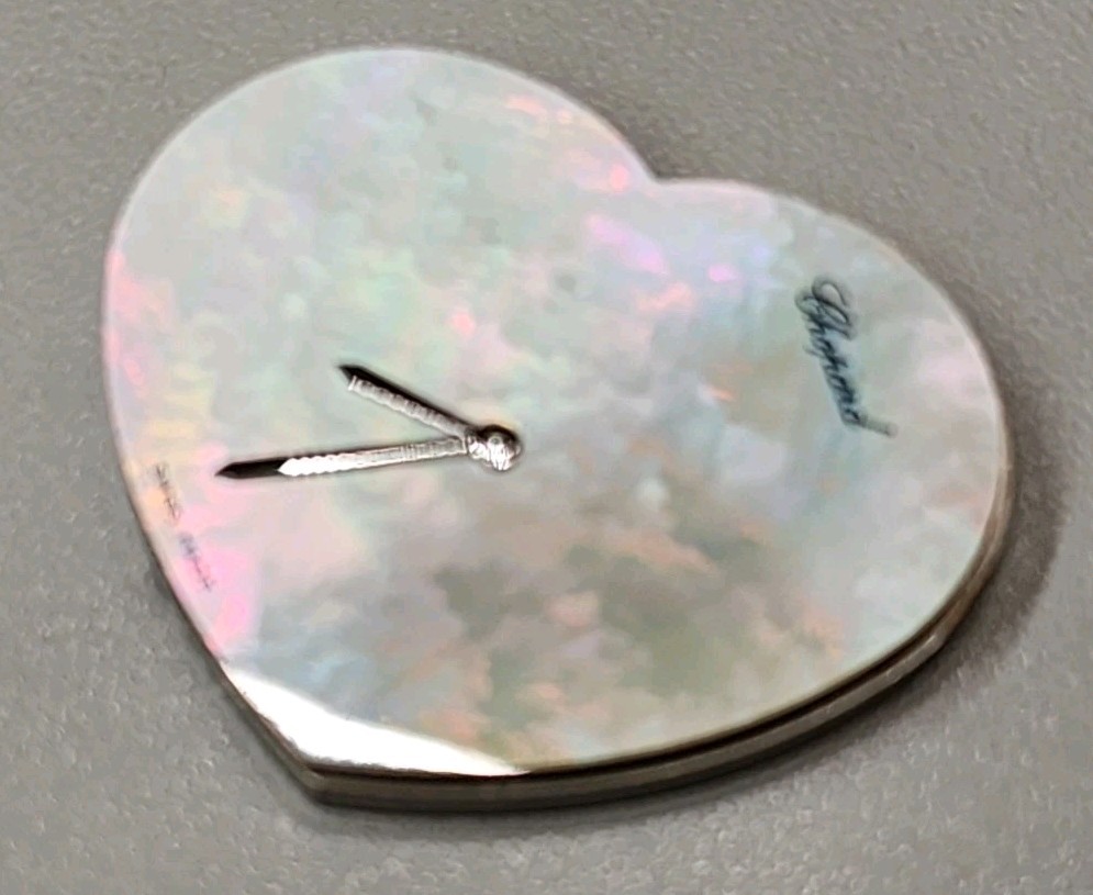 CHOPARD HAPPY SPIRIT LOVE WHITE MOP DIAL CAL 976.001 QUARTZ WATCH MOVEMENT