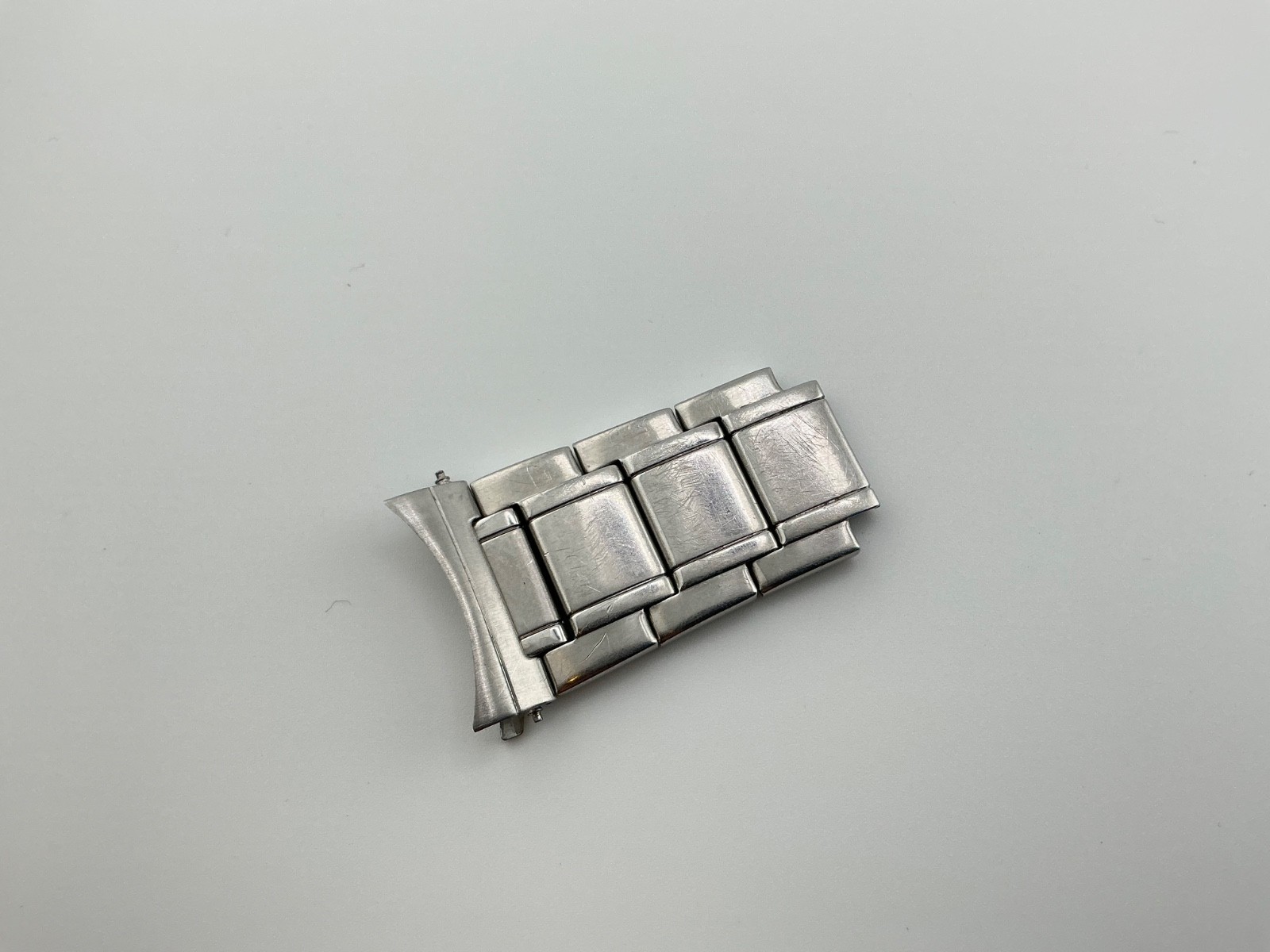 Men’s Citizen CONTINUOUS Partial Band Stainless Steel Caseback H500-S107768