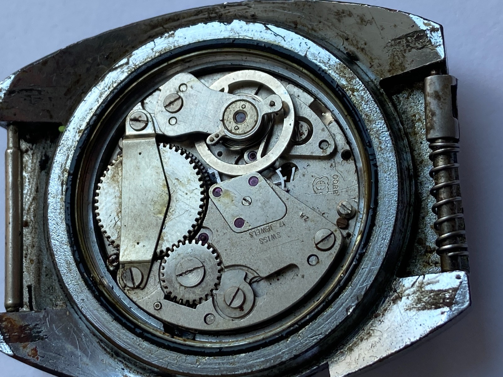 VINTAGE MEN WRIST WATCH SALE FOR PARTS REVLON DIVER OVERSIZE CAL. EB 8800