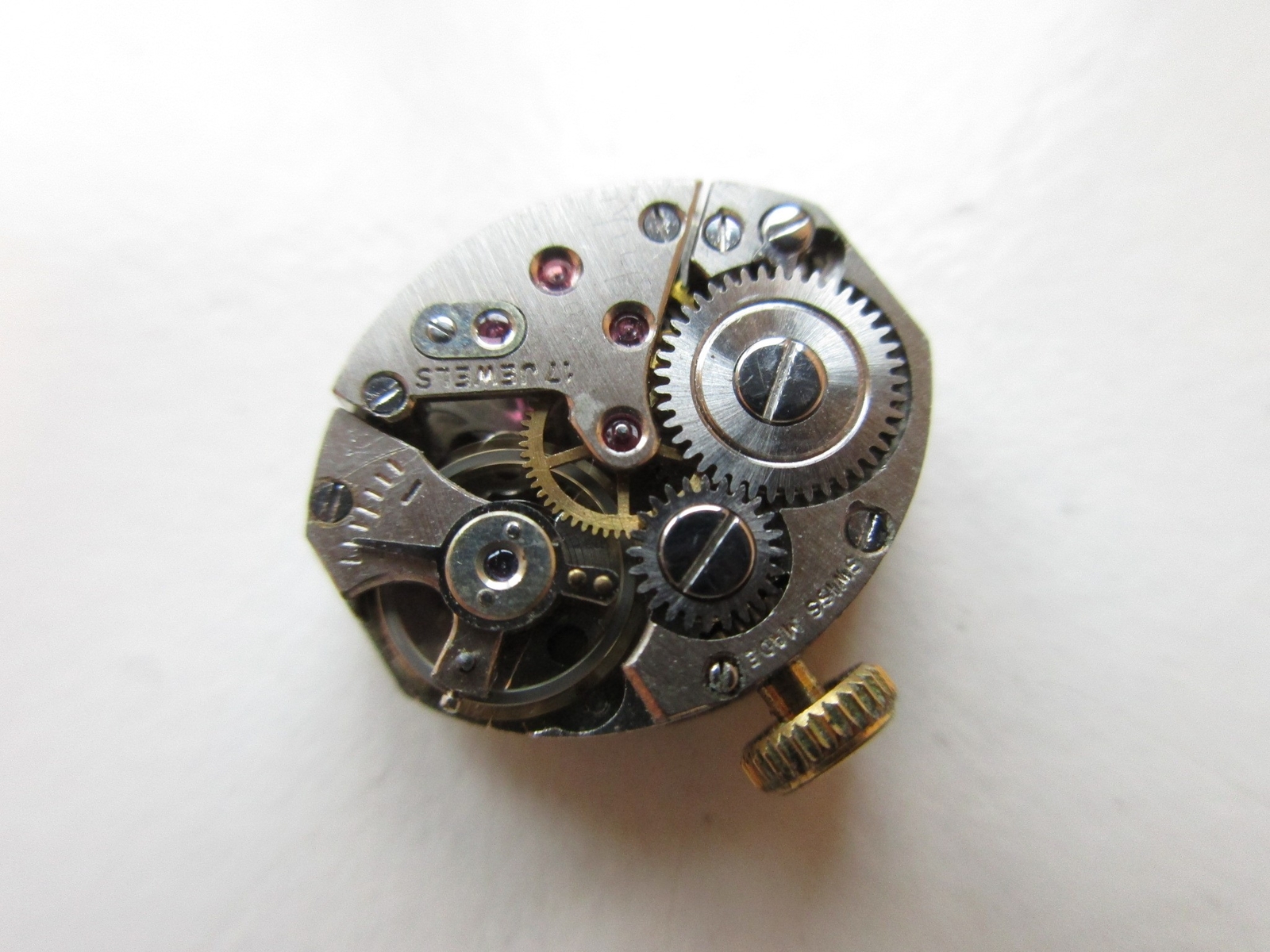 AS A. Schild cal. 1012 Swiss 17 jewels watch movement & dial – running