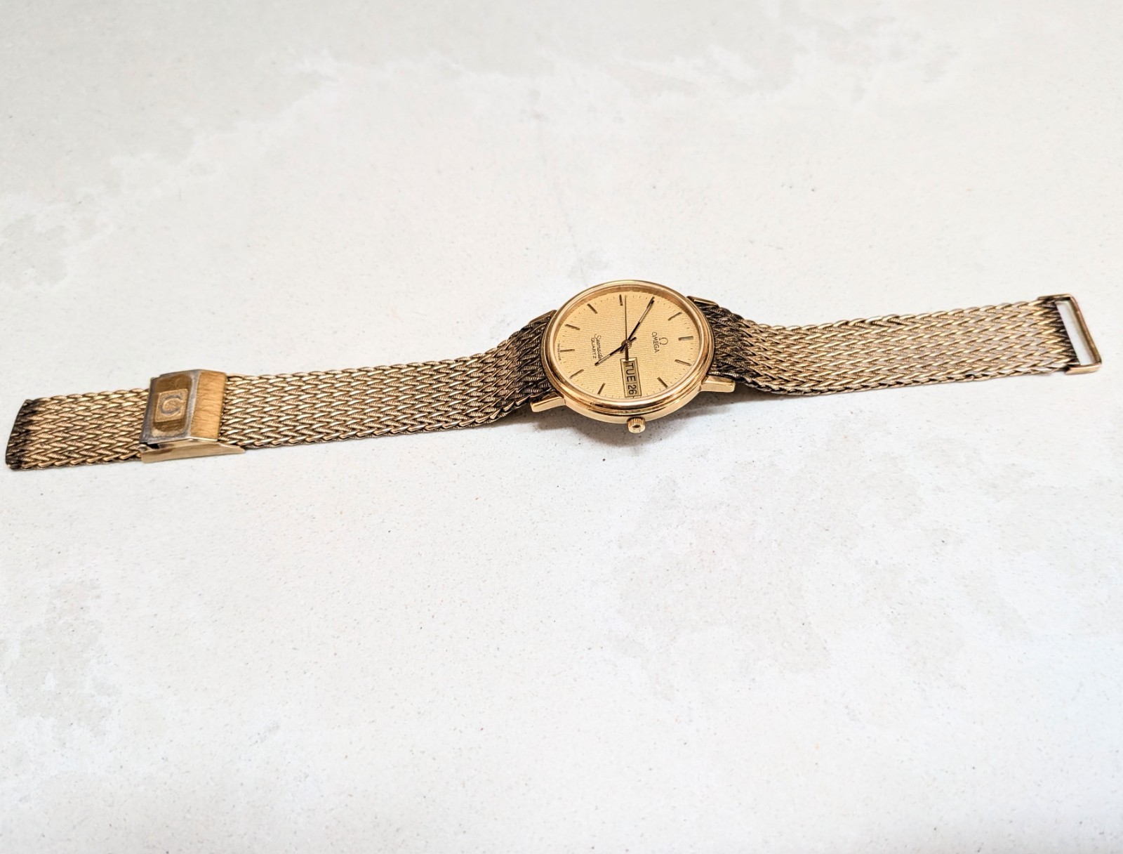 Vintage Omega Seamaster Quartz 1437–Gold Plated–Clean Dial–For PARTS OR REPAIR